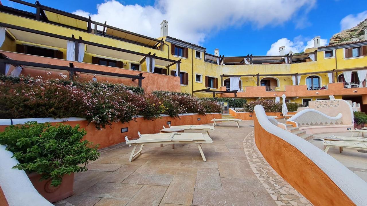 Residence Borgo Punta Villa ลามัดดาเลนา ภายนอก รูปภาพ